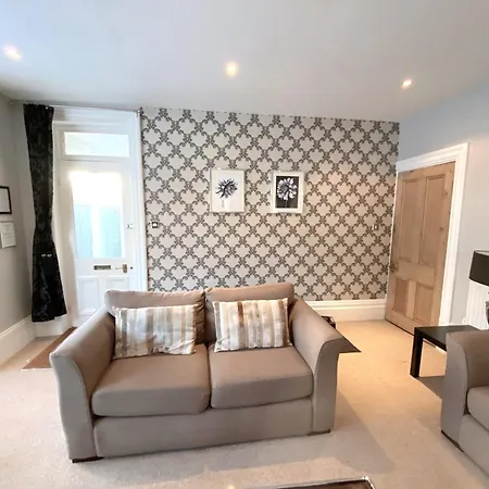Spring House By Boutique شقة